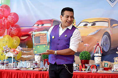 alt: Momentos magicos - Show de magia